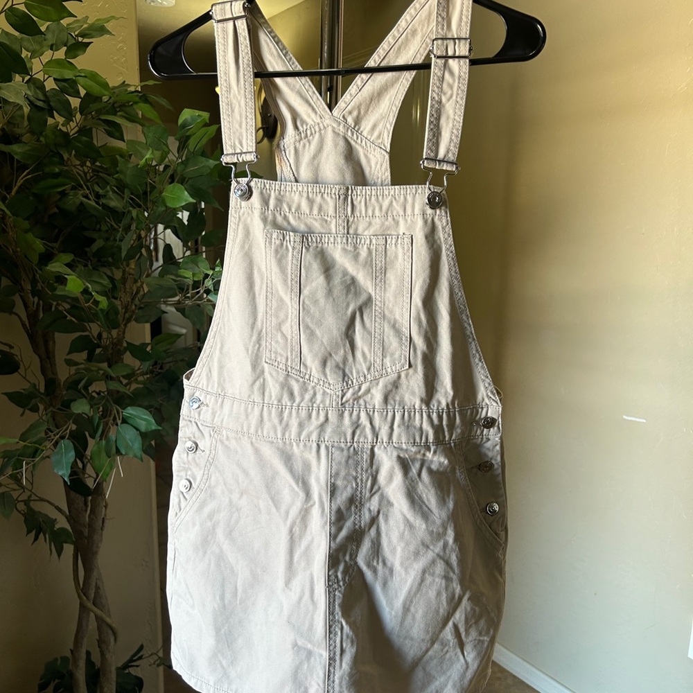 H&M Beige Midi Dress